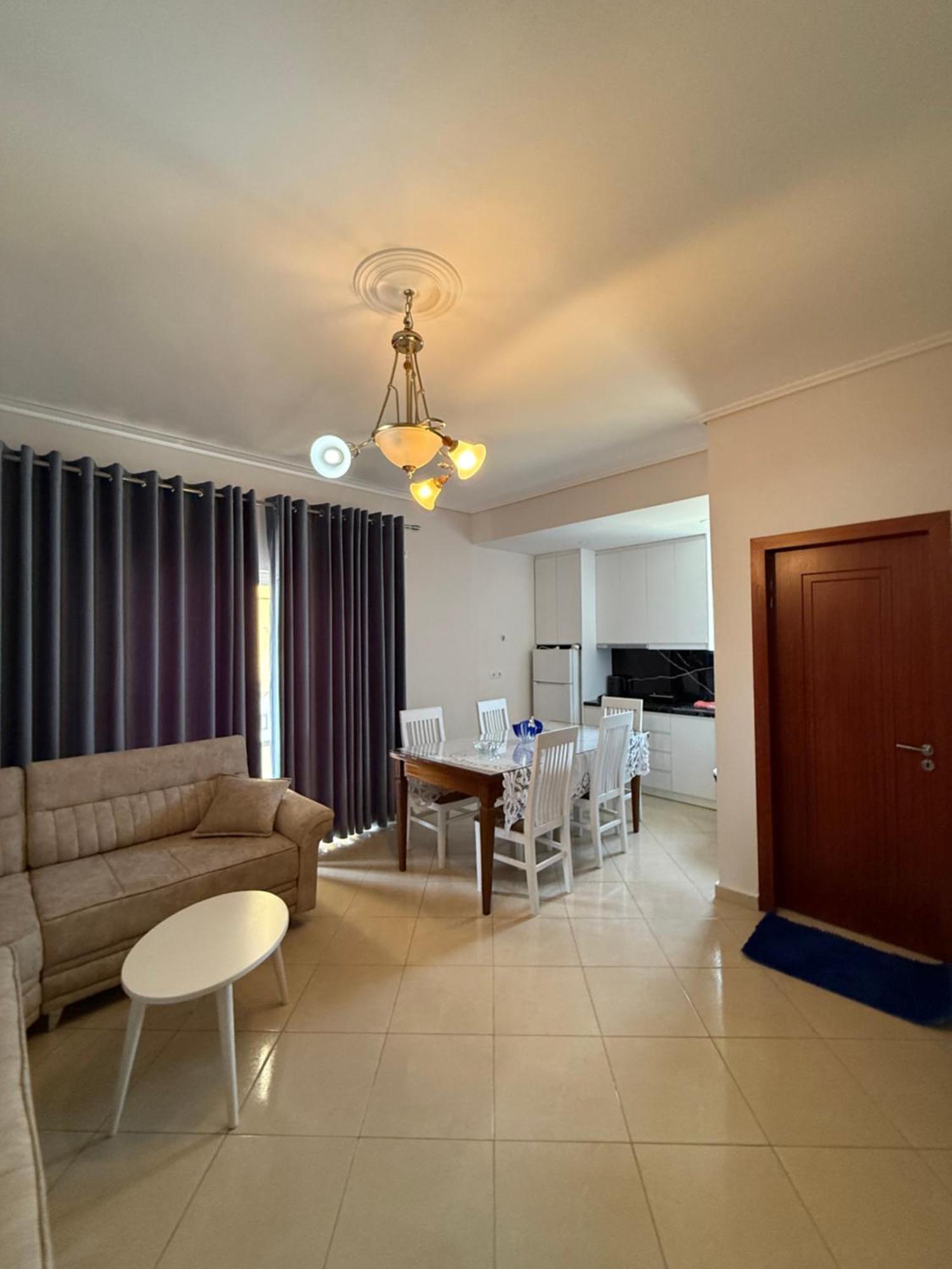 Ylli'S Apartments Sarande Exterior photo